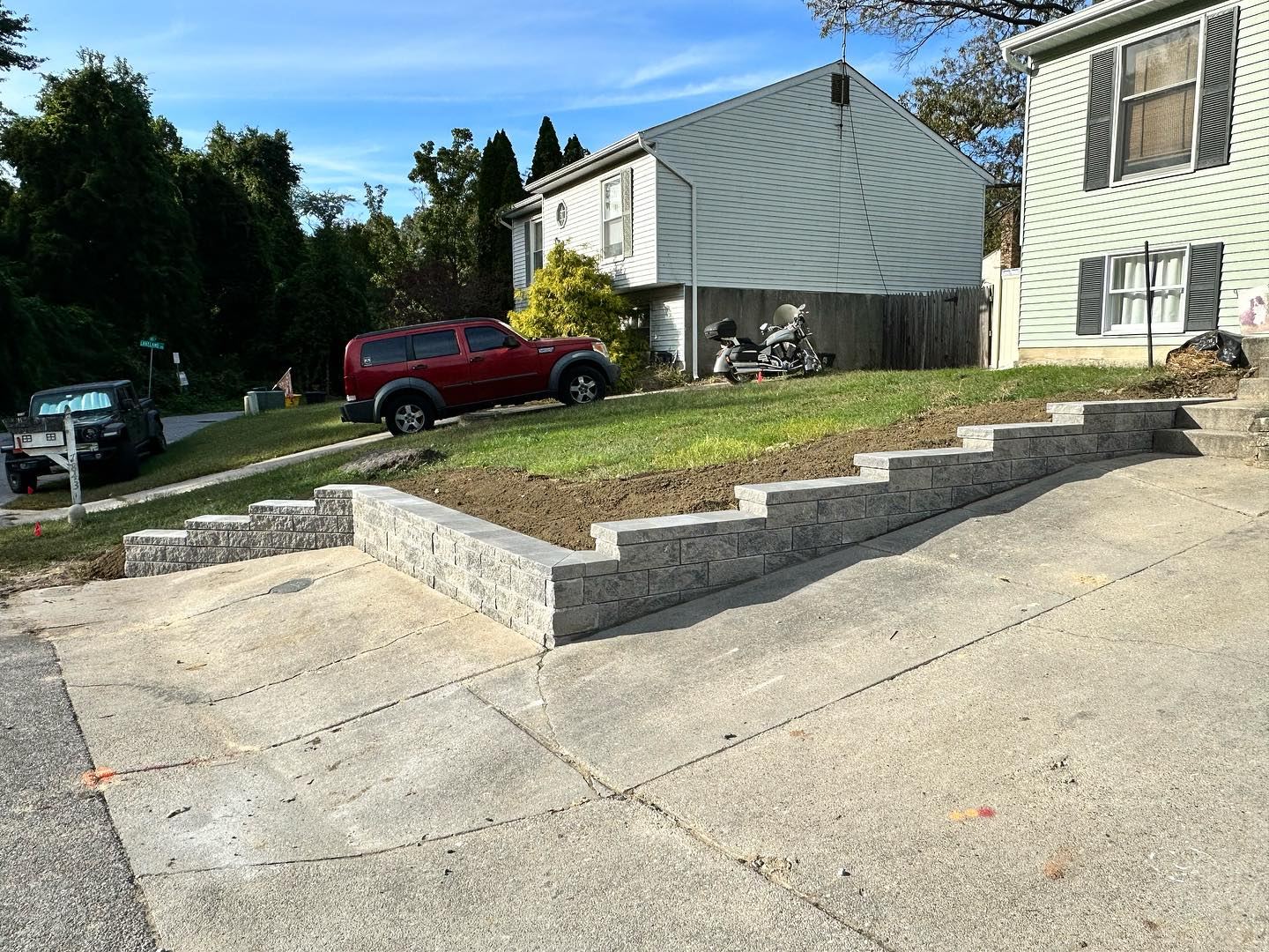Retaining wall built by PTG Landscape in Maryland